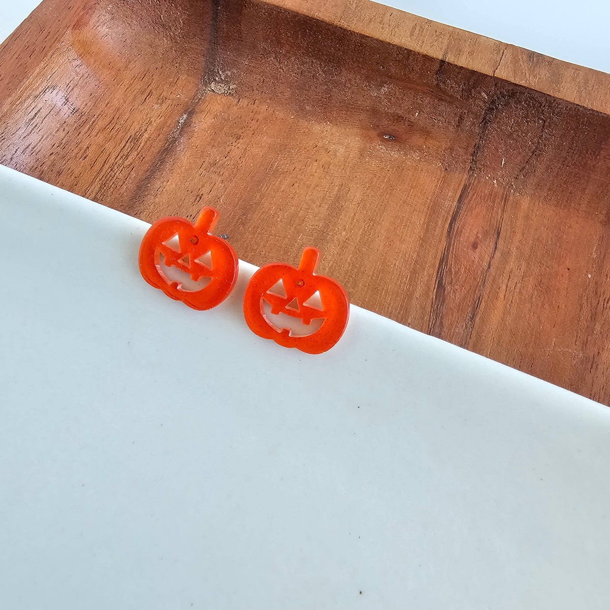 Jack O' Lantern Pumpkin Studs - Orange Glitter // Halloween