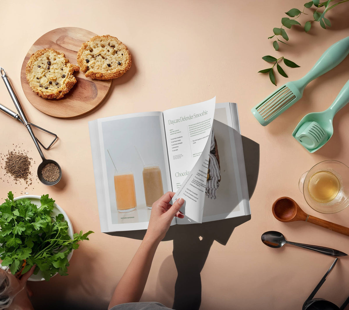 The Postpartum Nutrition Cookbook (Gift for New Moms)