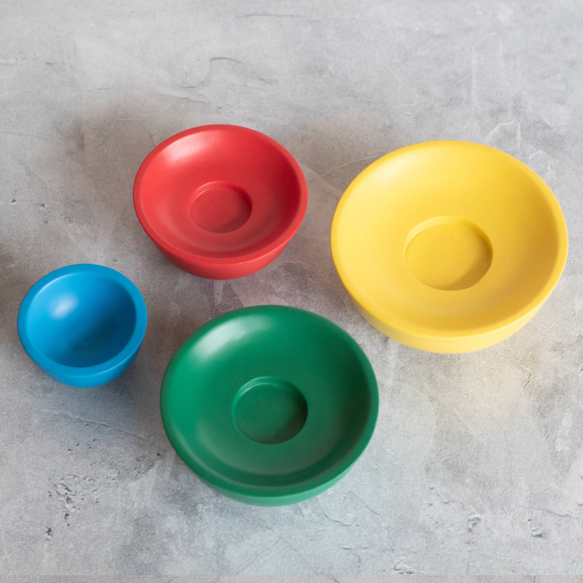 Mini Pyrex-Inspired Mixing Bowls Stackable Display Set