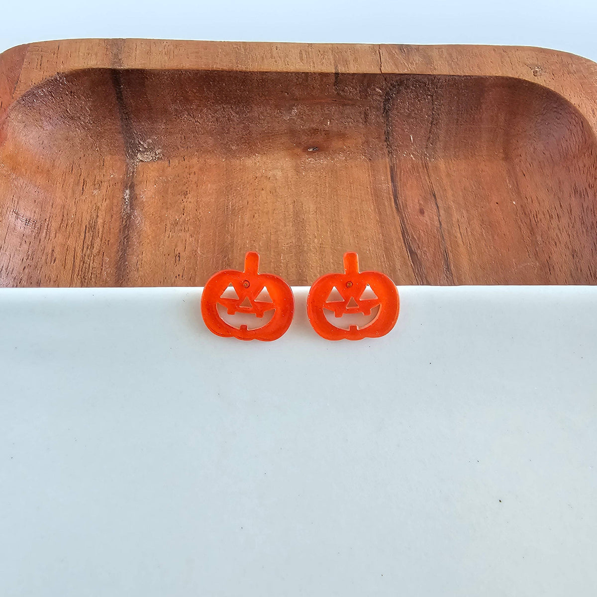 Jack O' Lantern Pumpkin Studs - Orange Glitter // Halloween