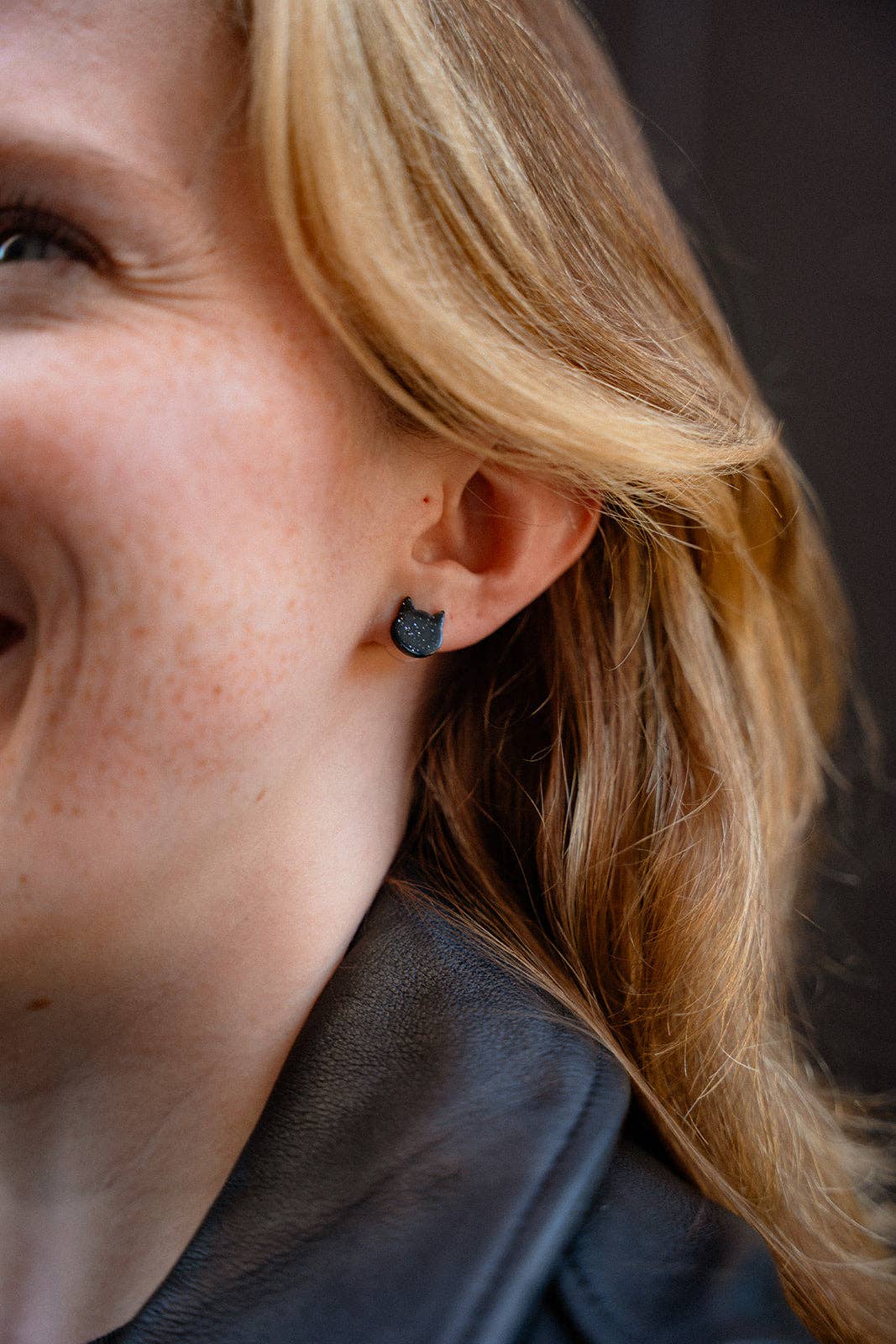 Dainty Cat Studs - Black Glitter // Halloween, Fall, Earring